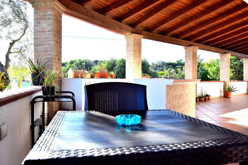 Mi casa es tu casa 79 Bed & Breakfast Portoscuso Bagian luar foto